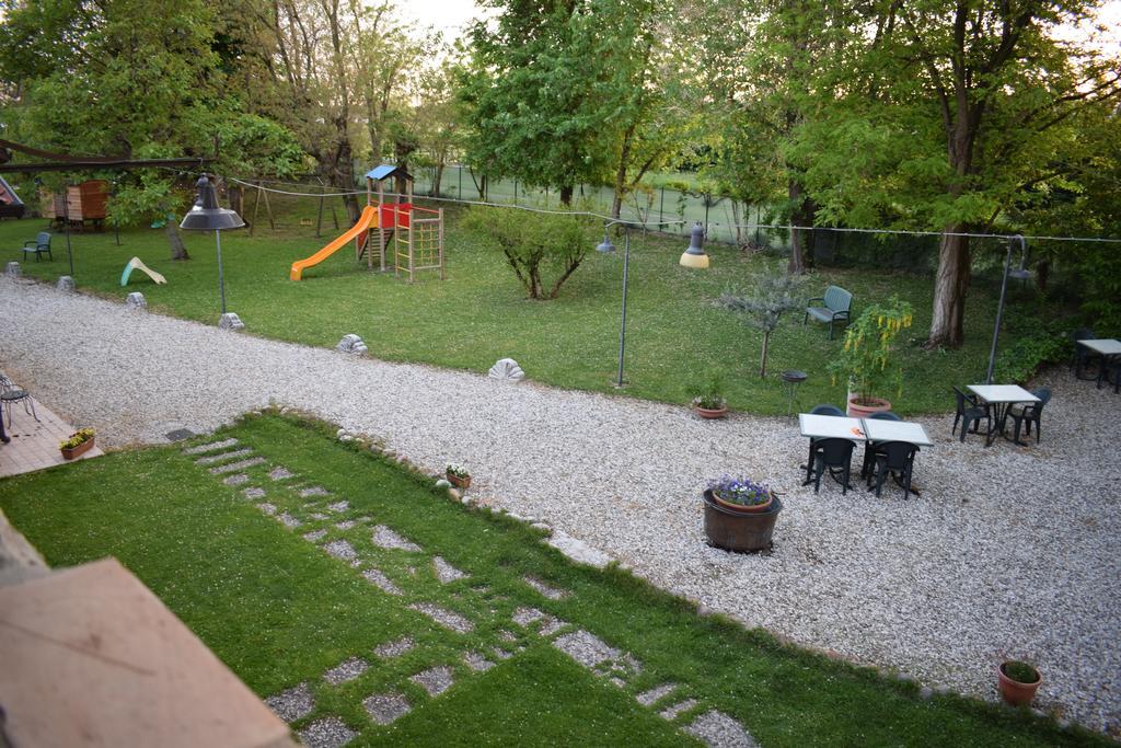 Agriturismo Fior Di Pesco Hotel Sommacampagna Zewnętrze zdjęcie