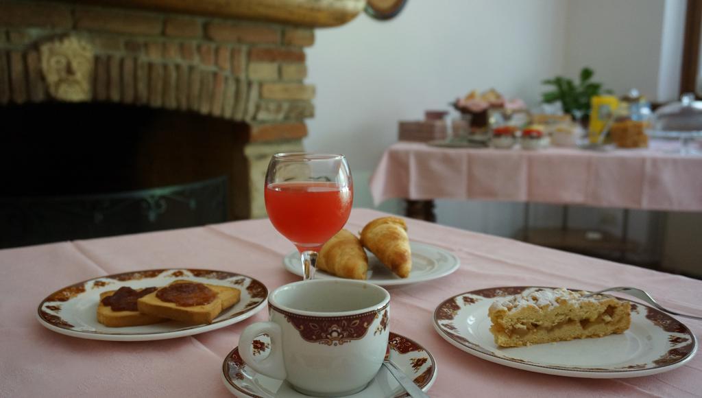 Agriturismo Fior Di Pesco Hotel Sommacampagna Zewnętrze zdjęcie