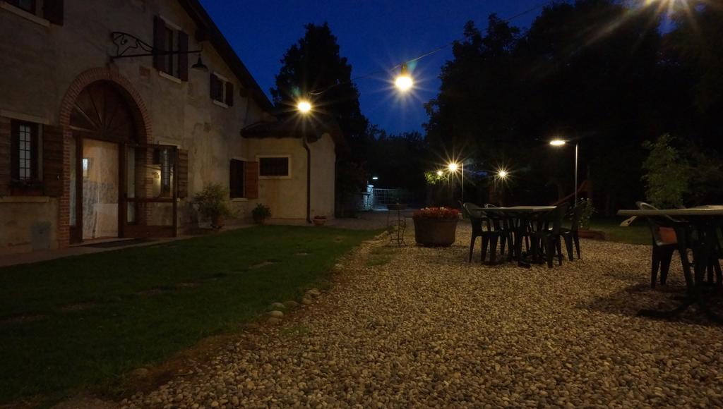 Agriturismo Fior Di Pesco Hotel Sommacampagna Zewnętrze zdjęcie