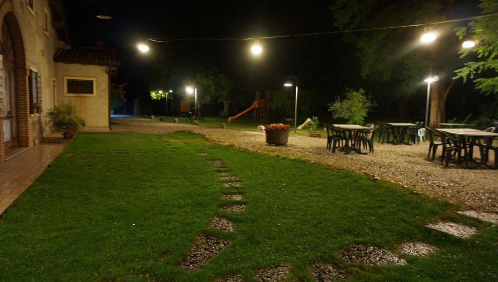 Agriturismo Fior Di Pesco Hotel Sommacampagna Zewnętrze zdjęcie